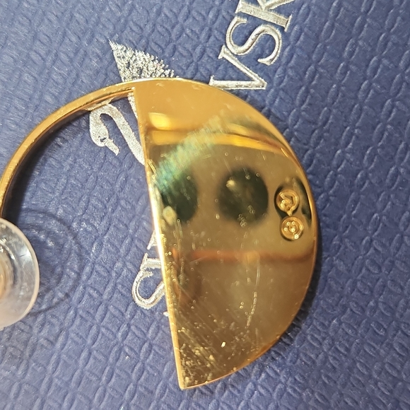 Swarowski Earrings Genuine - Picture 4 of 4